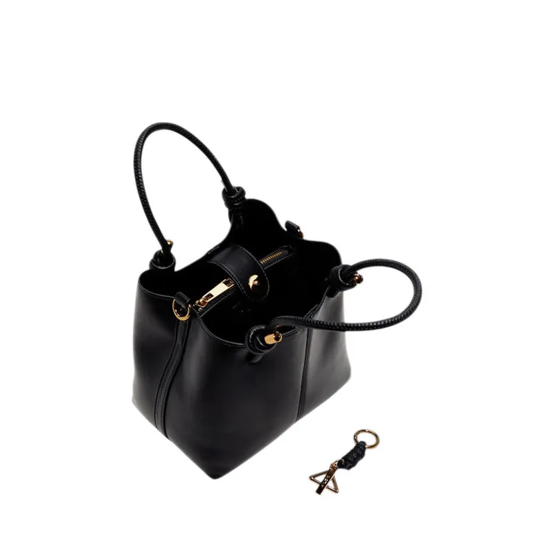 EVIELILY SATCHEL - BLACK OVERFLOW